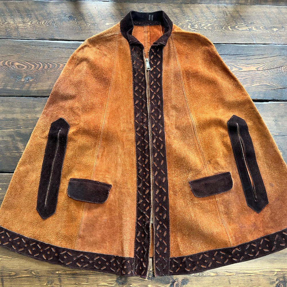 Vintage suede poncho brown cape, shawl coat Boho hippie rugged women’s one size.